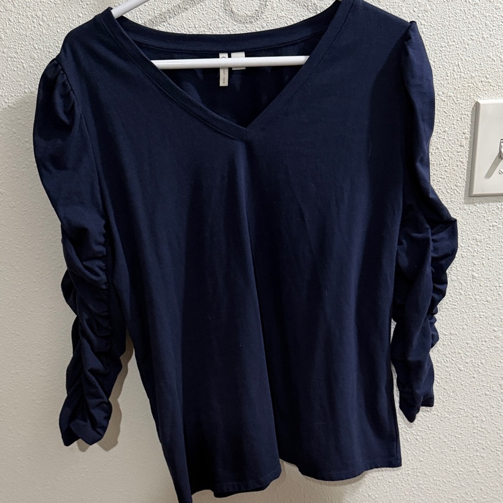 Cato Navy V-Neck Long Sleeve Top with Ruched Sleeves